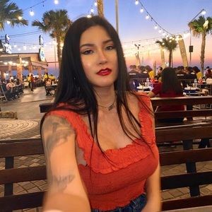 Meet your Posher, Thipwana